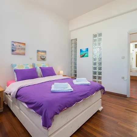 Amazing With Sea View In Rhodes Town *